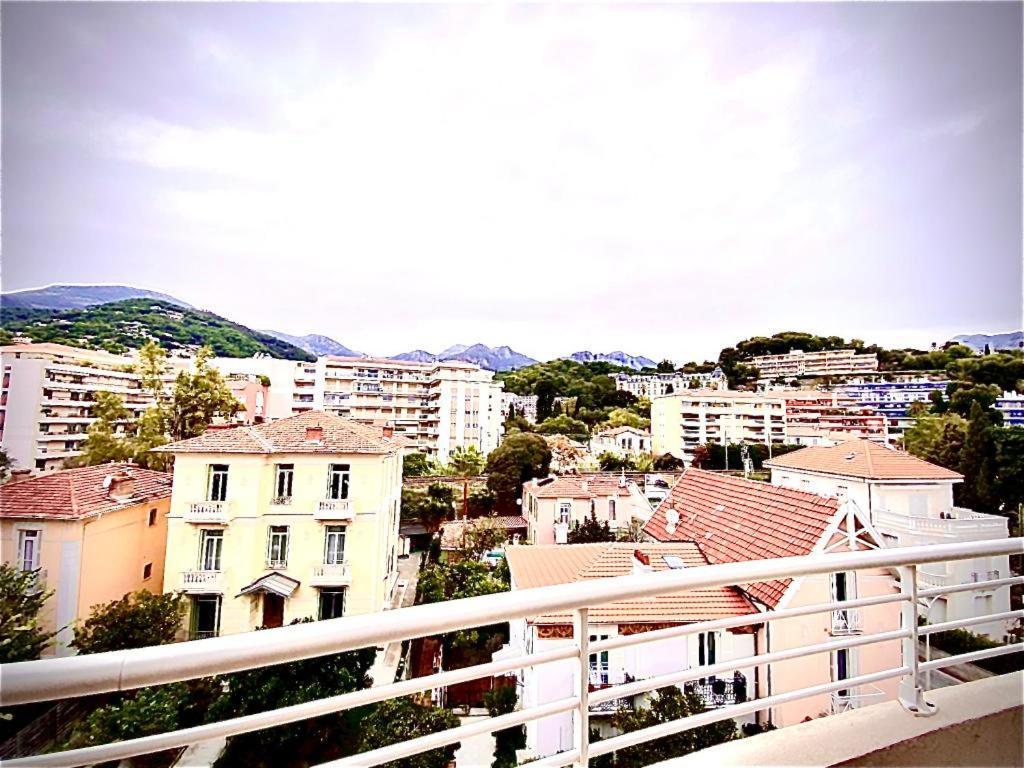 Apartamento L'Exotique Menton Exterior foto